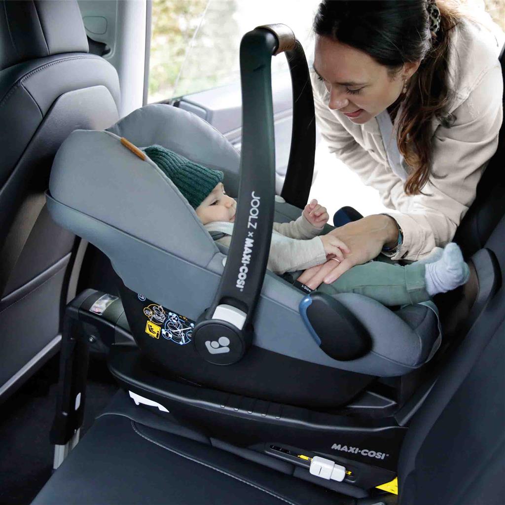*Autozitje maxi-cosi pebble pro (i-size)