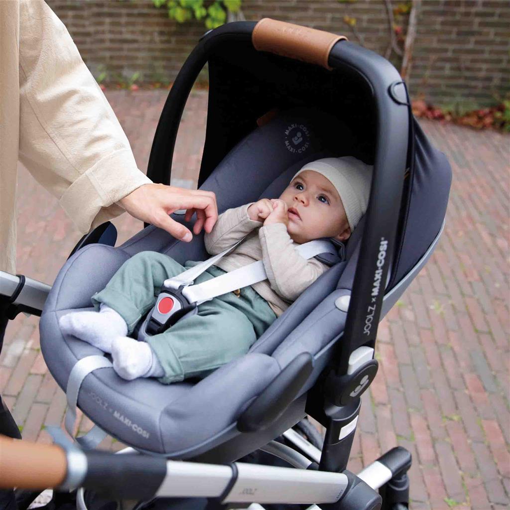 *Autozitje maxi-cosi pebble pro (i-size)