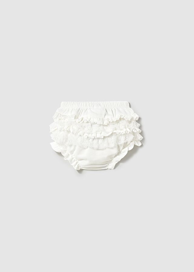 Bloomer ruffle