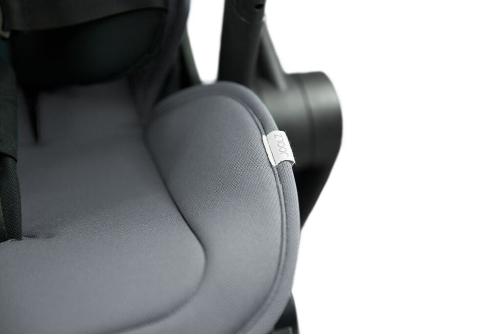 Liner seat