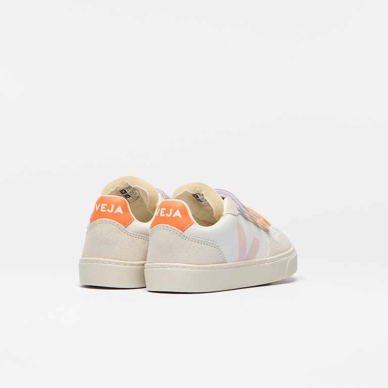 Sneakers v-90