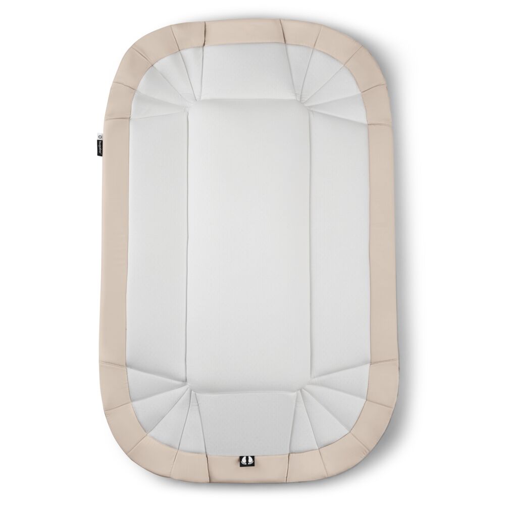 Babynest – draagbaar baby reisnest voor in de kinderwagen