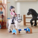 Little friends: amazone Sanya + paard Saphira
