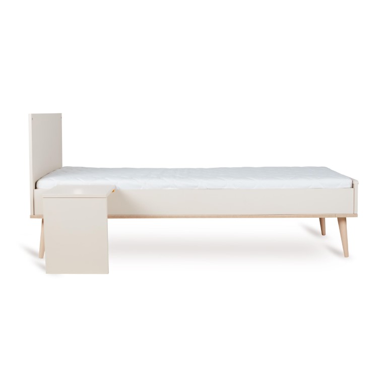 Kit bed Flow naar royaal junior bed van 170x70cm