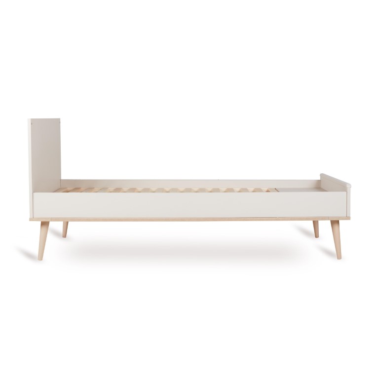 Kit bed Flow naar royaal junior bed van 170x70cm