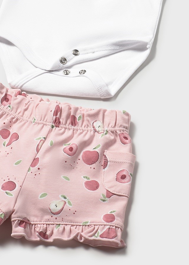 Babyset 2 bodies en 2 shorts