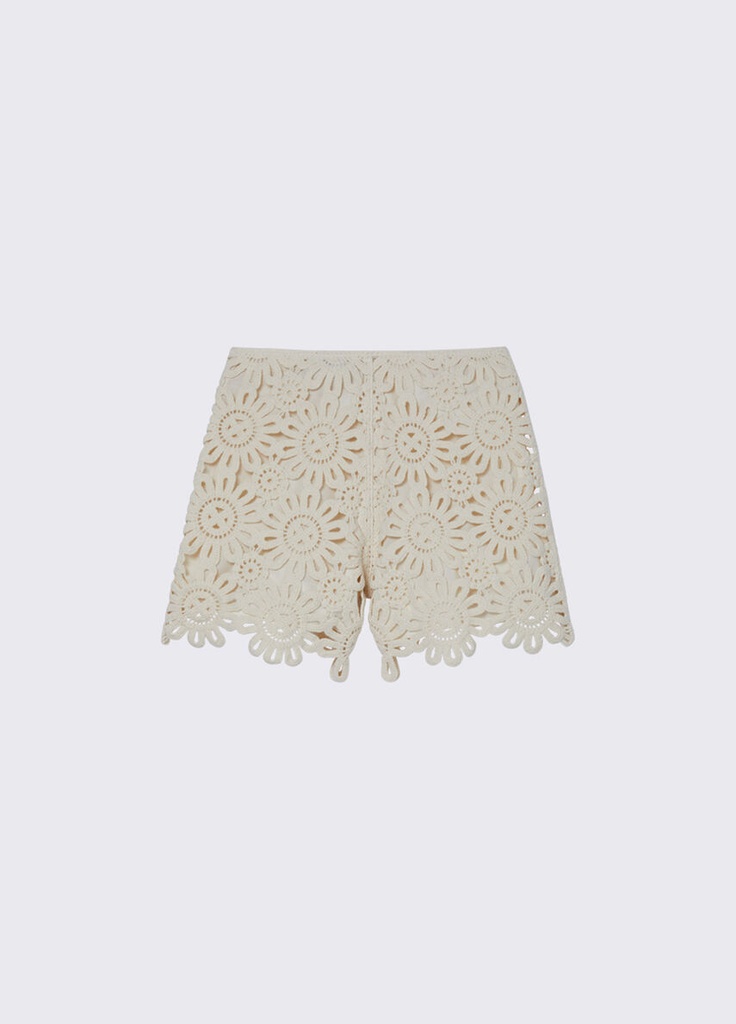 Short macramé