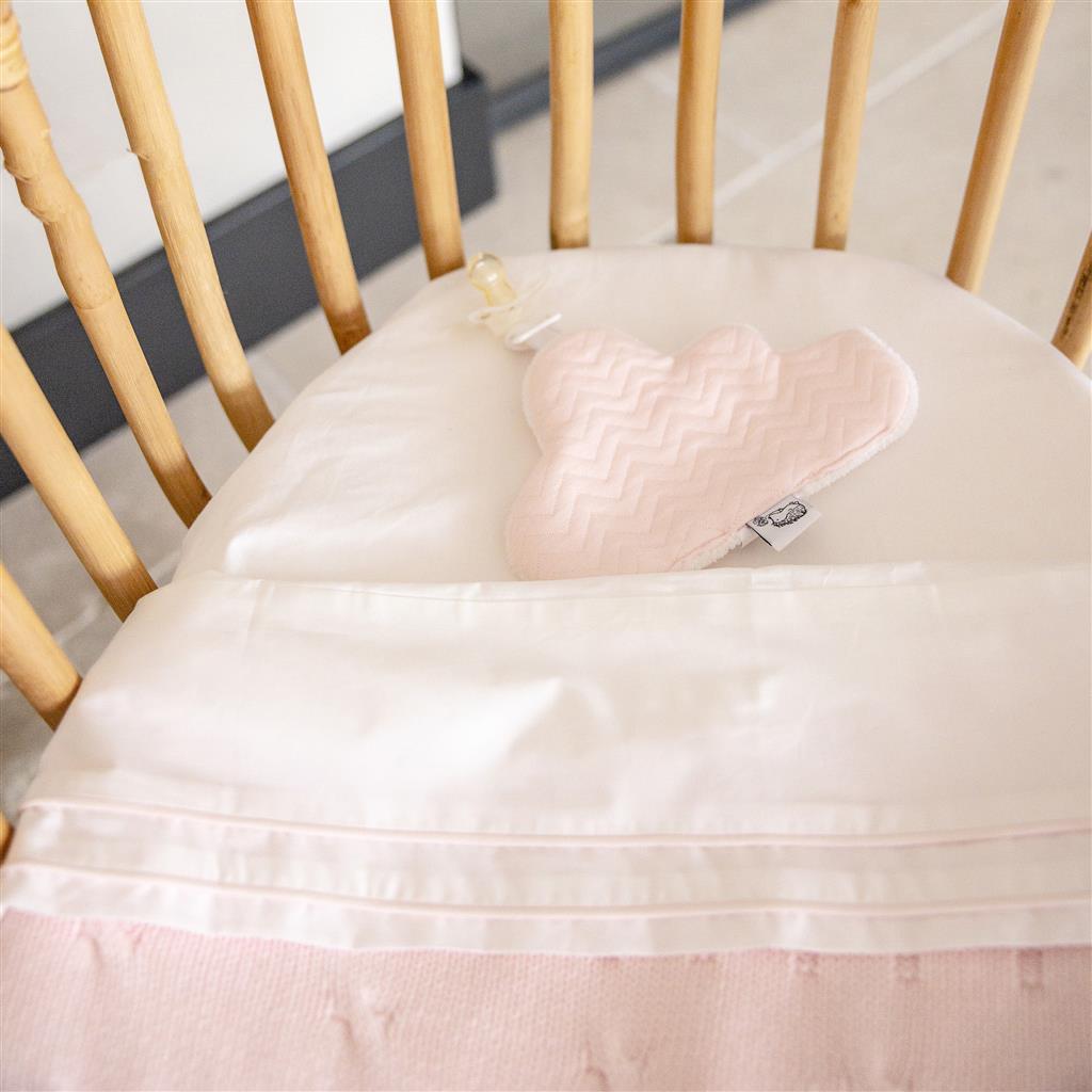 Blanket crib lined