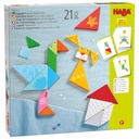Jeu de superposition : mélange de tangrams colorés