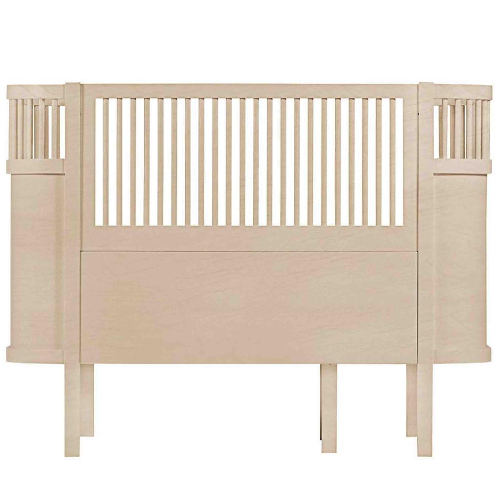 Bed (baby - junior)