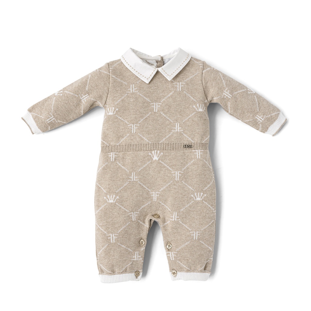 Combinaison bébé avec signature du col