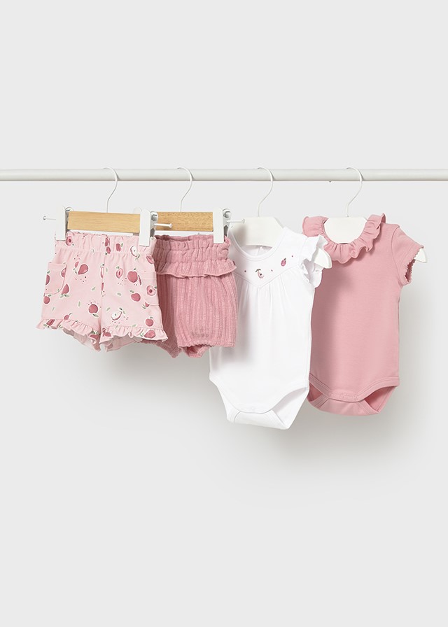 Babyset 2 bodies en 2 shorts
