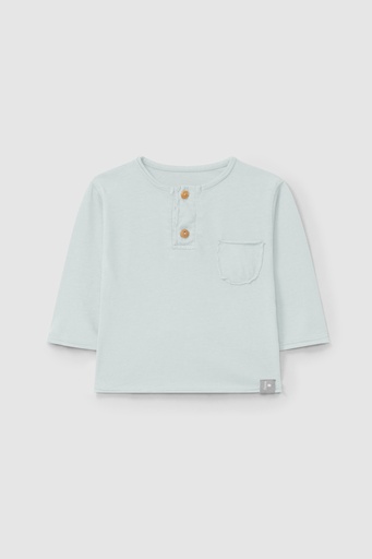 T-shirt blue