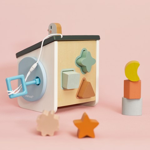 Vogelhuisje met vormen - Swc