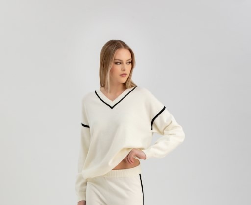 Maternity jumper Blanche cream white 