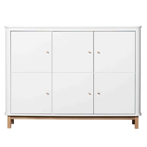 Closet white-oak